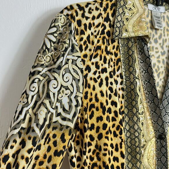 Cache Leopard Print Long Sleeve Collared Button Snap Shirt Size S - Picture 2 of 10